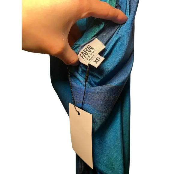 Farai London Alana abstract print stretch jersey jumpsuit - Picture 7 of 8